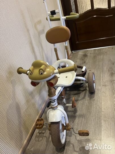 Детский трехколесный велосипед