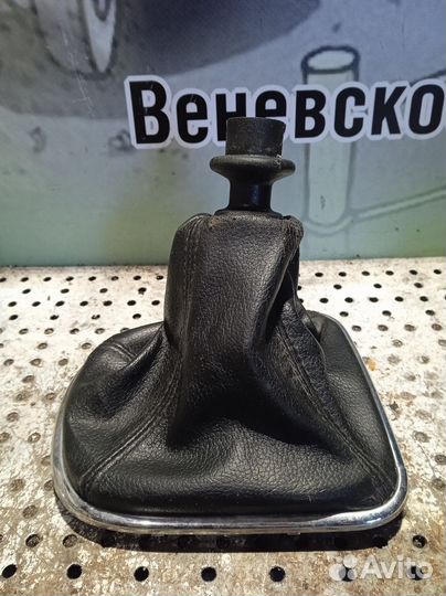 Кожух рычага кпп Chevrolet Cruze