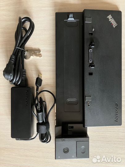 Докстанция Lenovo ThinkPad Ultra dock 40A2