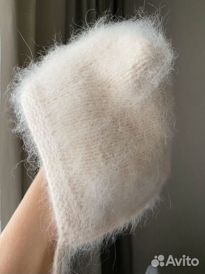 Шапочка зимняя ручная вязка