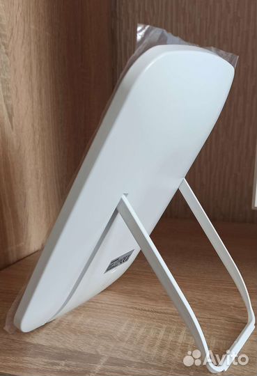 Зеркало настольное с подсветкой для макияжа