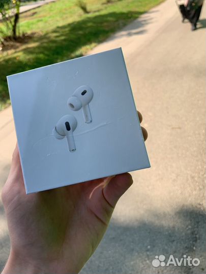 Беспроводные наушники apple airpods