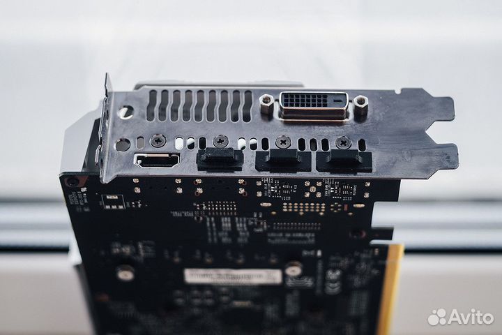 Asus GTX 1060 Dual 6GB