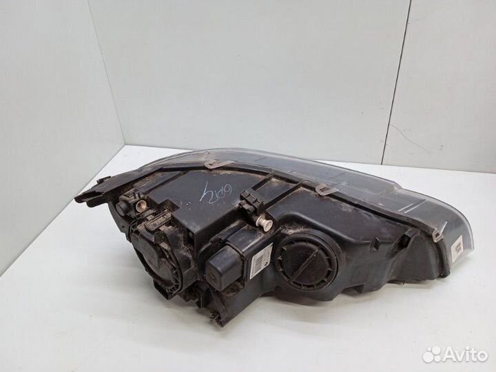 Фара левая BMW X5