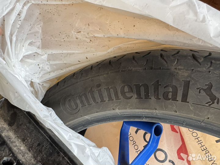 Continental MaxContact MC6 245/45 R20