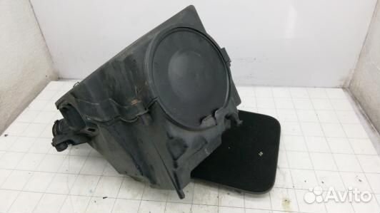 Корпус воздушного фильтра renault laguna 3 (93E44N