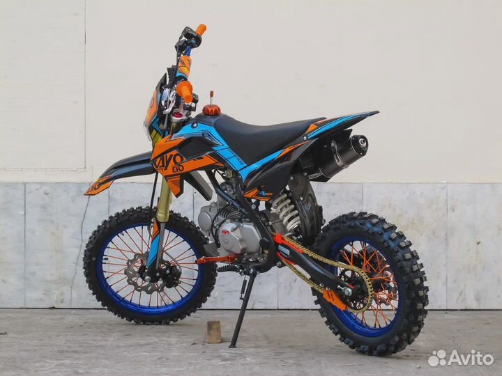 Мотоцикл kayo evolution YX140EM pitbike Витрина