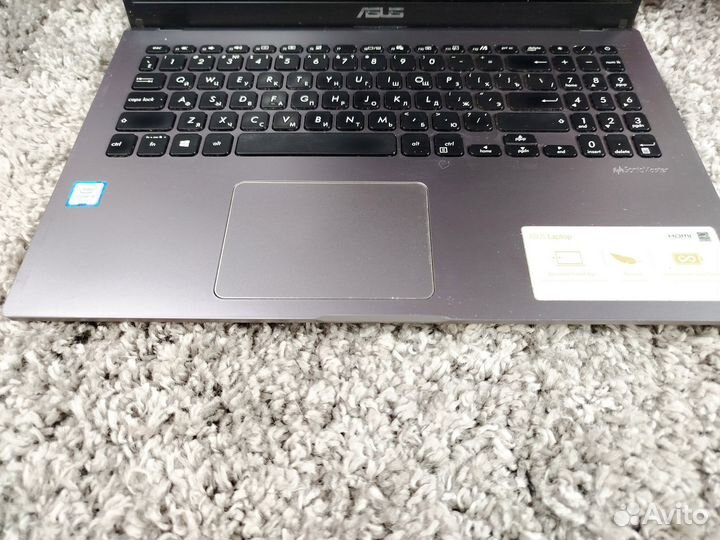 Asus i5(8TH) /250gb/8gb/FHD 15.6