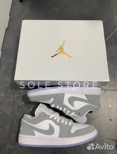 Кроссовки Air Jordan 1 low Wolf Grey