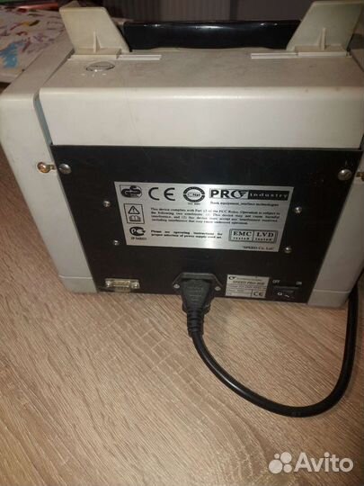 Счетчик банкнот Speed PRO-90E