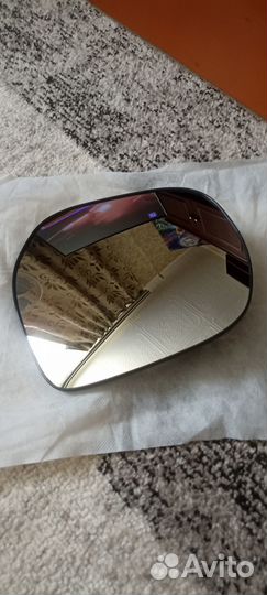 Зеркальный элемент L. LC Prado 87961-60B50