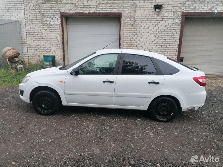 LADA Granta 1.6 МТ, 2017, 65 116 км