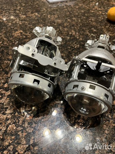 Линзы в фары toyota camry 55
