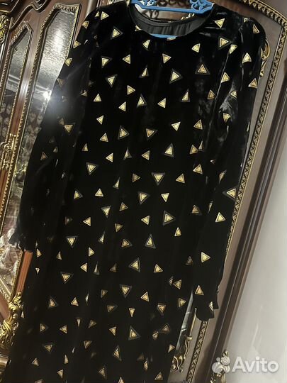 Продаю платье одет один раз