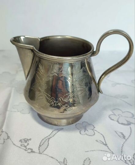 Чайник и соусники