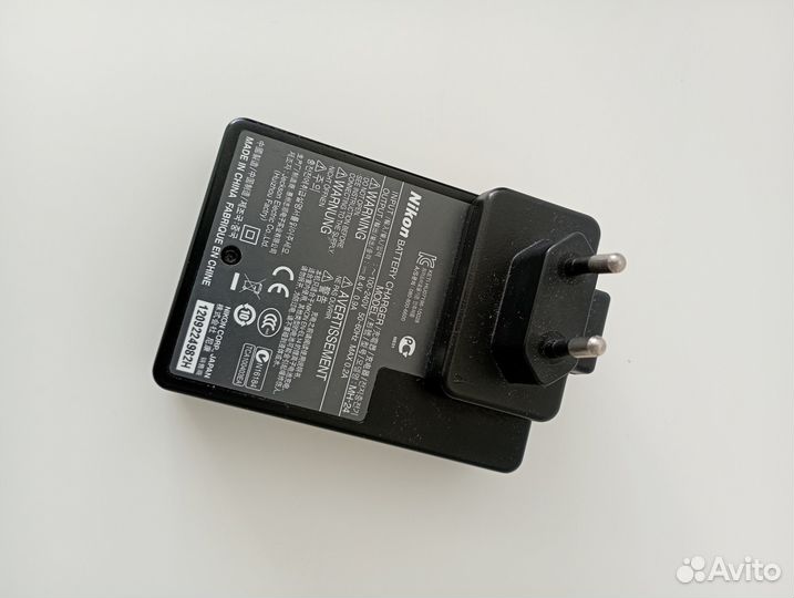 Зеркальный фотоаппарат Nikon d3100, объектив 18-55