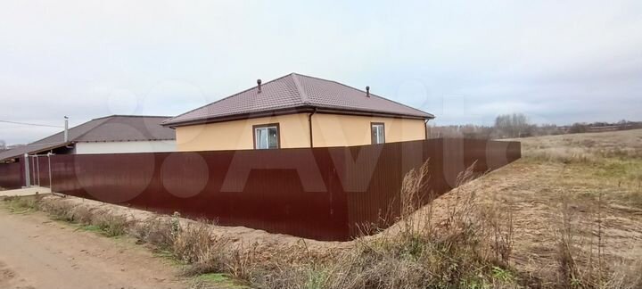 Дом 135,8 м² на участке 10 сот.