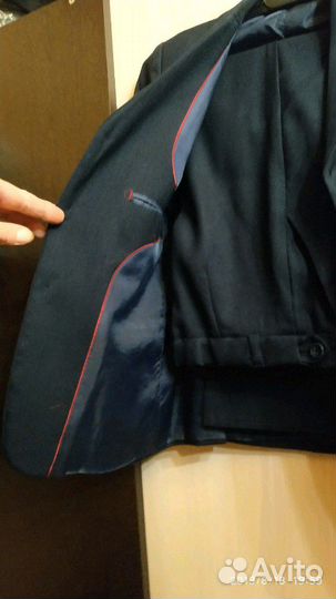 Школьный костюм для мальчика и ранец