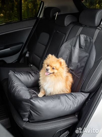 Автокресло для собак мелких и средних пород