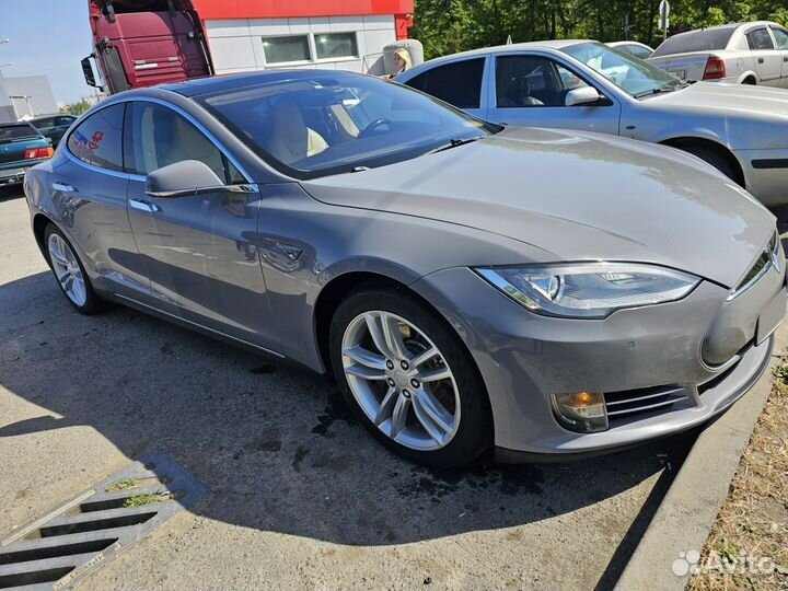 Tesla Model S 382 л.с. AT, 2014, 216 000 км