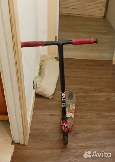 Трюковой самокат Plank