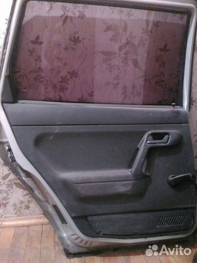 Дверь ваз 2111