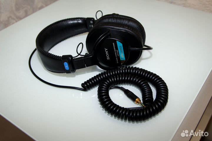 Наушники Sony MDR-7506