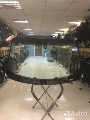 Лобовое стекло Audi Q3