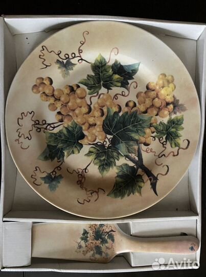 Тарелка для торта с лопаткой. Новая