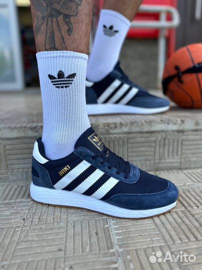 Кроссовки adidas iniki