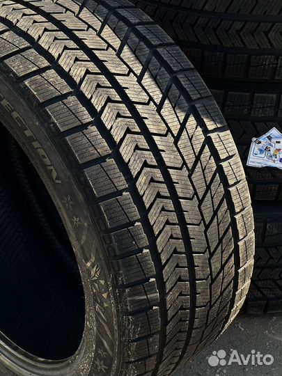 Unistar Ice Protection 285/45 R22 и 325/40 R22 118H