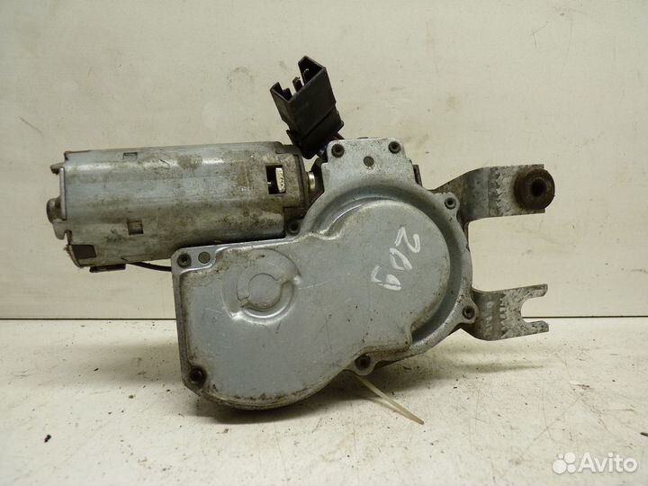 Моторчик стеклоочистителя заднего стекла 90584596