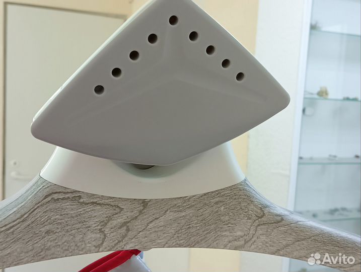 Вертикальный отпариватель Tefal IT8470E1