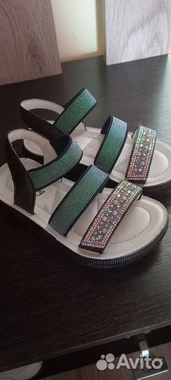 Сандалии для девочки 27 размер