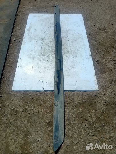 Накладка порога левая Toyota Corolla E150