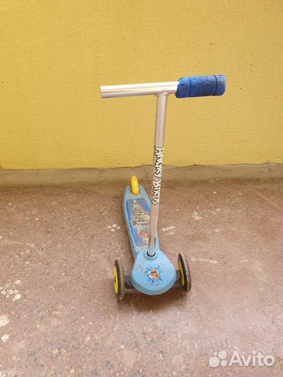 Самокат детский трехколесный