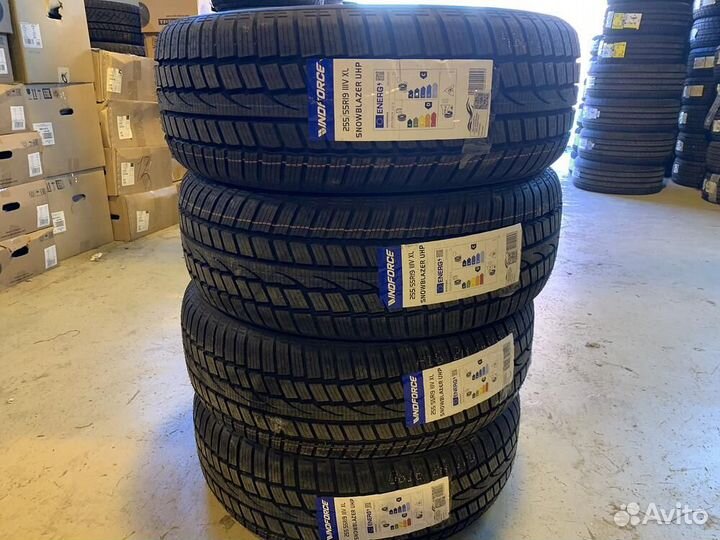Windforce Snowblazer UHP 255/55 R19 111V