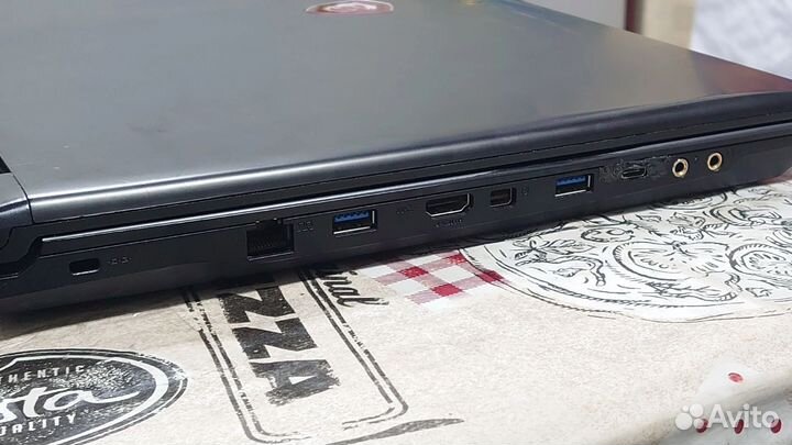 Игровой ноутбук MSI MS-1799