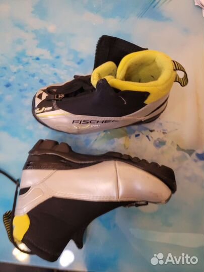Лыжные ботинки размер 32