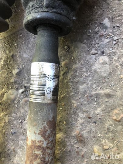 Renault Logan привод