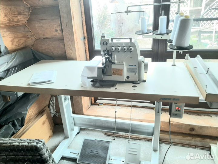 Распошивальная плоскошовная машина (промка) jack