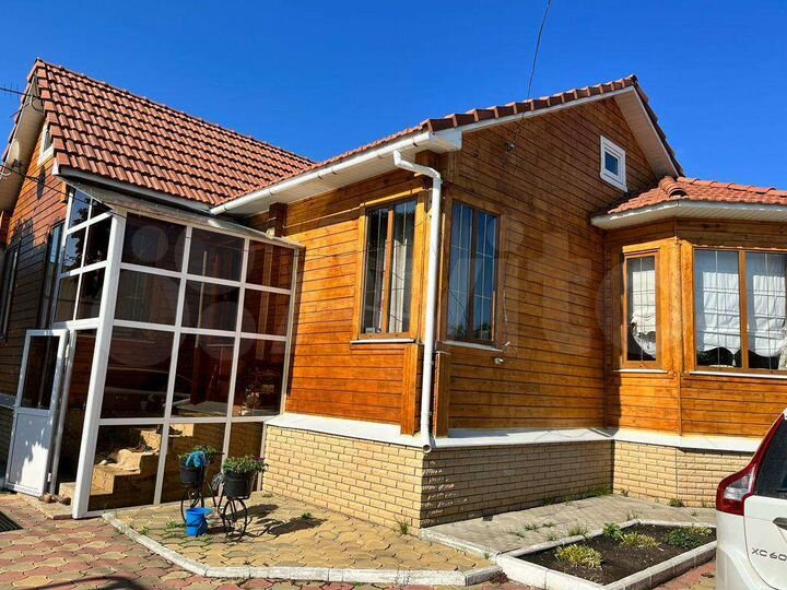 Дом 127,9 м² на участке 10 сот.