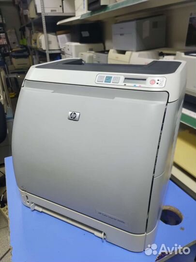 Цветной лазерный принтер HP CLJ 2600n