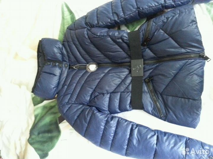 Новая куртка весна осень с бирками