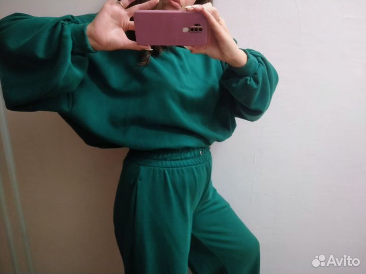 Костюм спортивный, прогулочный