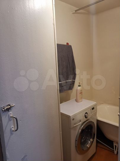 2-к. квартира, 50 м², 2/10 эт.