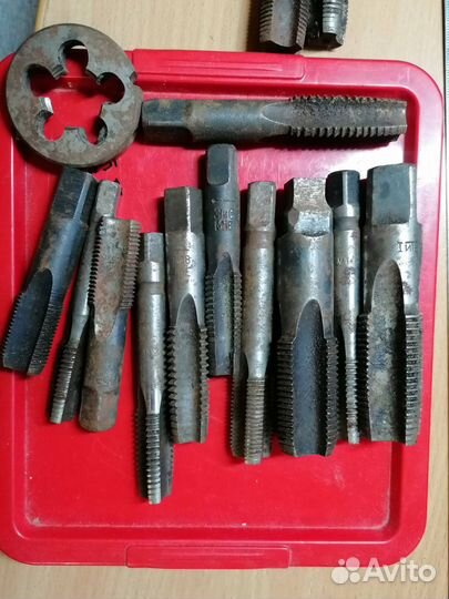 Метчики и плашки