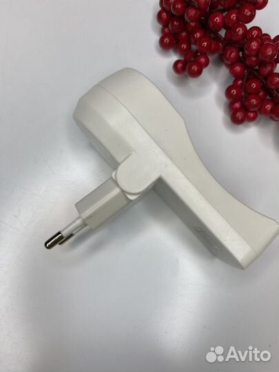 Зарядное устройство