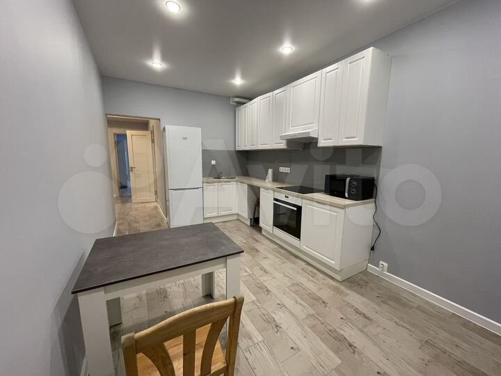 2-к. квартира, 66,8 м², 3/17 эт.