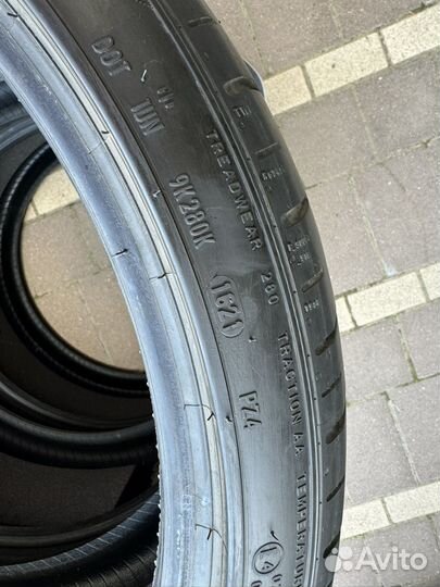 Pirelli P Zero 235/35 R20 92Y